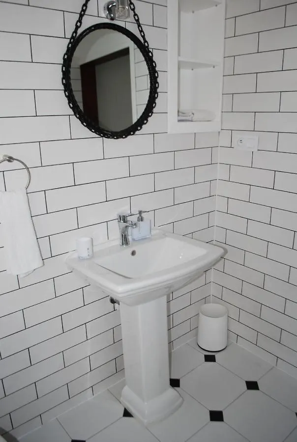 Hydrozagadka Kolobrzeg Bed & Breakfast 0*,